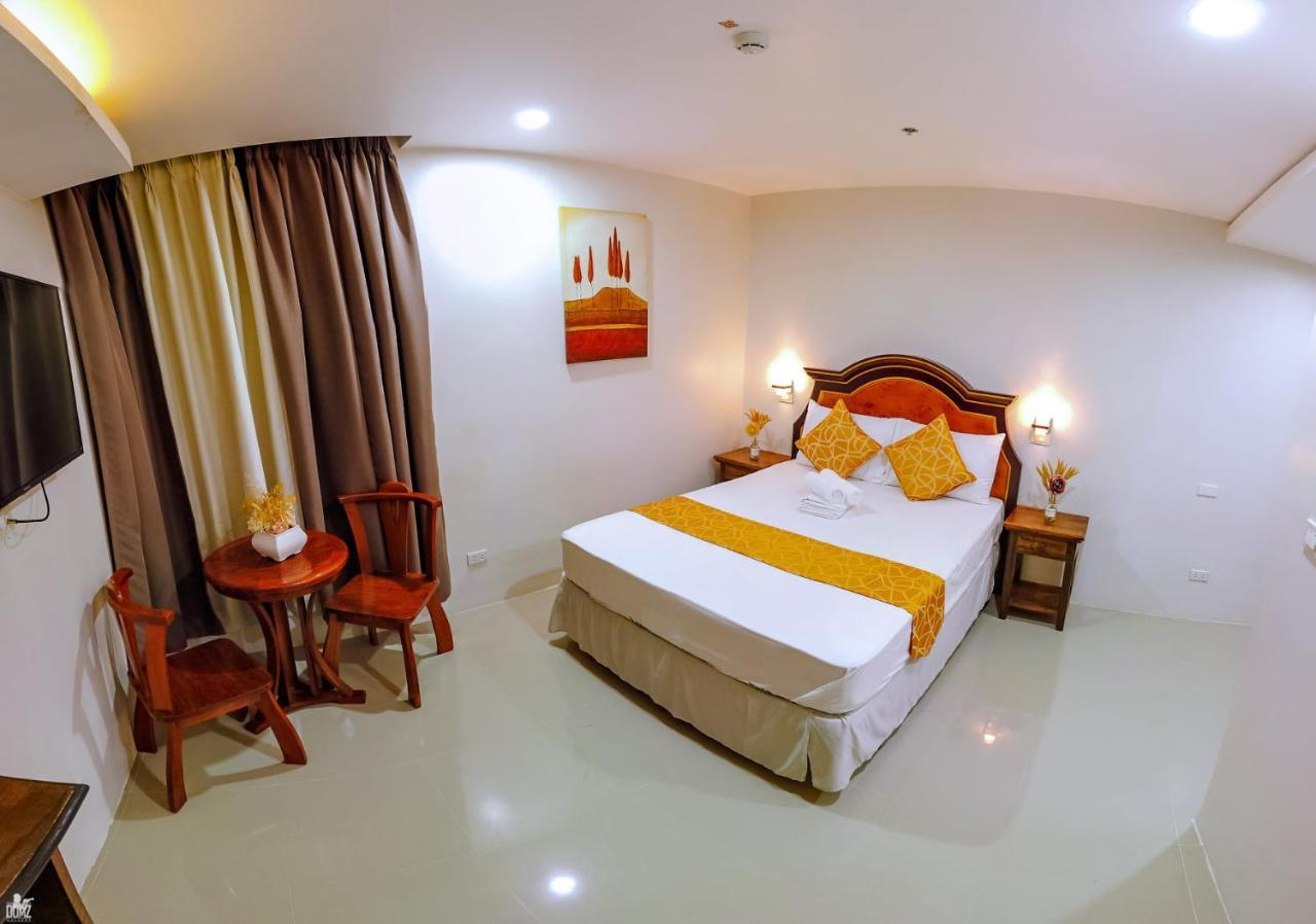 Dianna'S Inn Coron Exterior foto